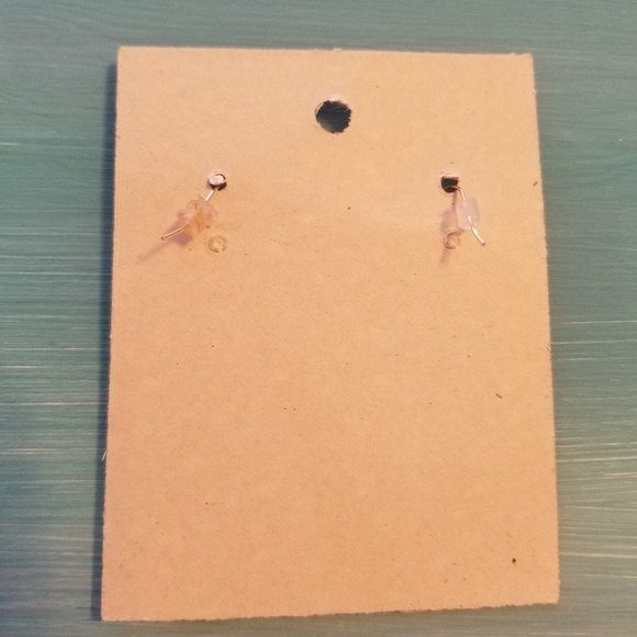 Handmade Boho Style pinkhouse Infinity Earrings - Picture 4 of 4